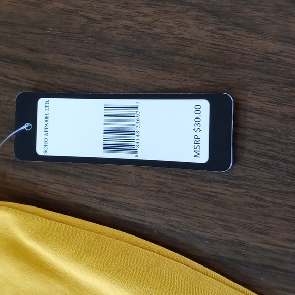 SOHO Apparel LTD. New York Mustard Yellow Body-Con Fitted Contour Mini Skirt - Picture 4 of 5